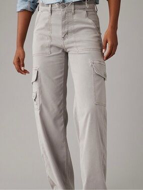 American Eagle Stone Gray Cargo Pants - Relaxed Utility Cut